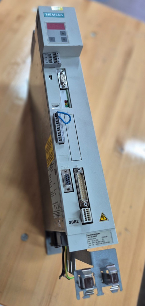 SIEMENS Masterdrives MC DC/AC Drive 6SE7014-0TP50-Z 6SE7 014-0TP50-Z #212