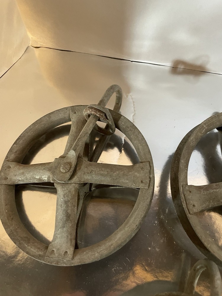 4 Total, 5” Pulleys