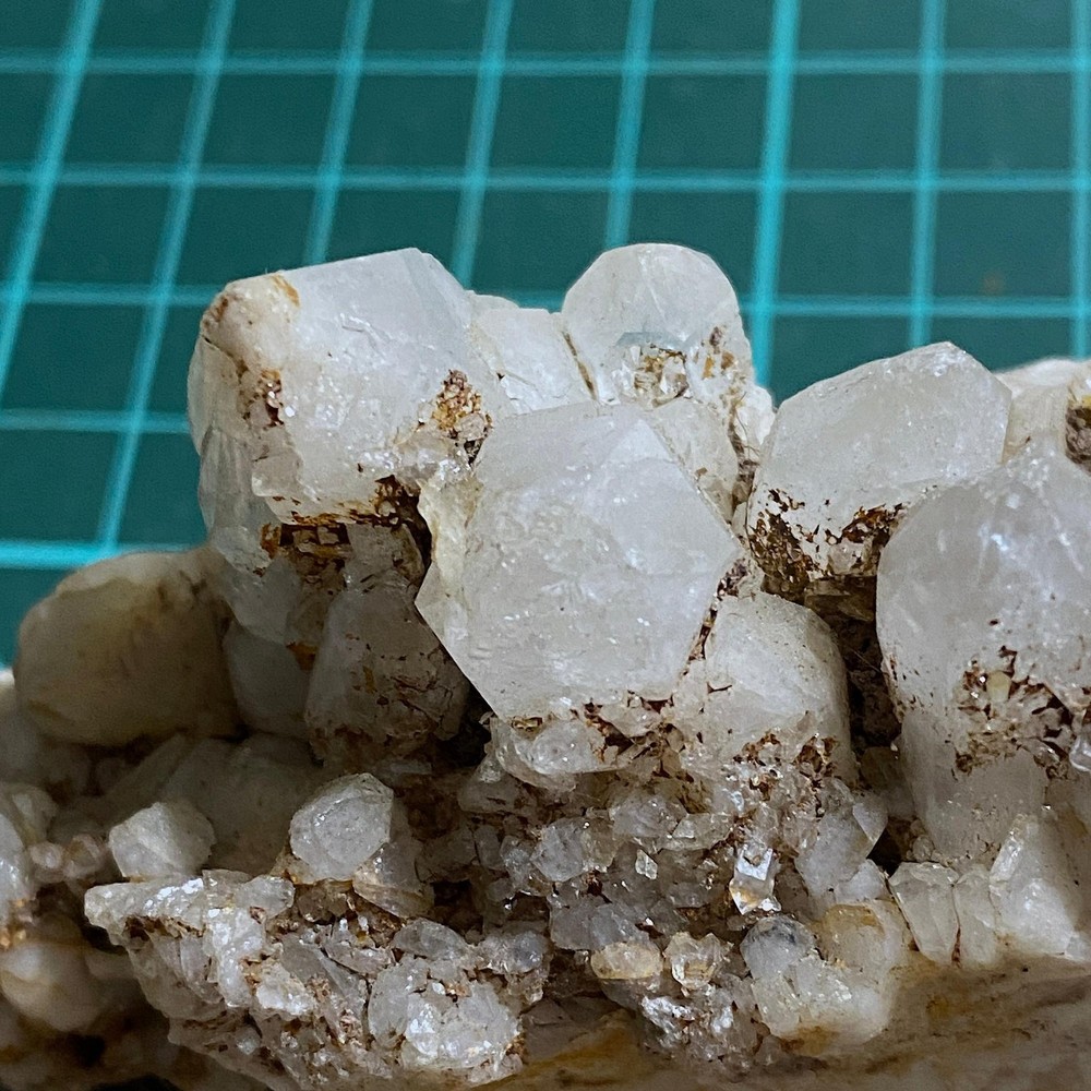QUARTZ ASSEMBLAGE - VIRTUOUS LADY MINE, BUCKLAND MONOCHORUM, DEVON, ENGLANF 250g