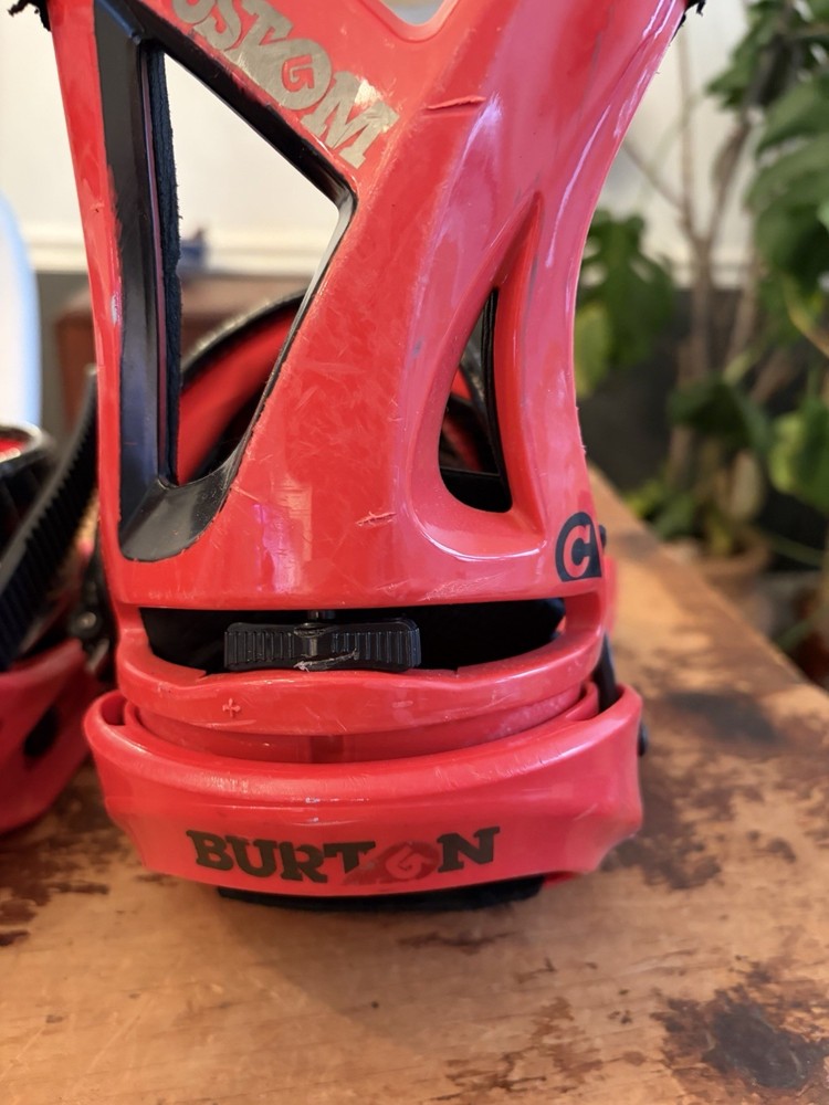 Burton Custom EST Snowboard Bindings Medium Black Red