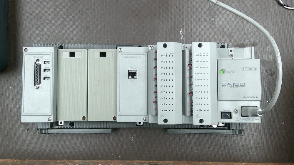 Yokogawa DA100 data acquistion unit, DA 100 w/ IO modules