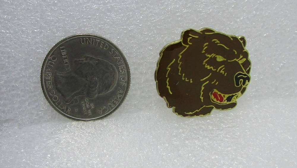 Brown Bear Head Pin