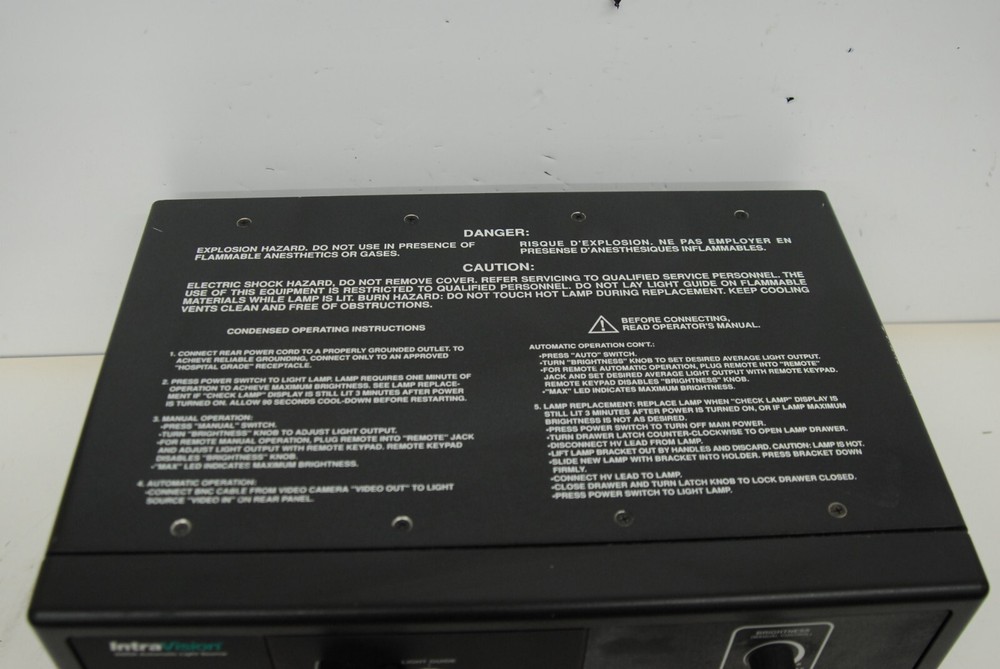 Linvatec Intravision 8425A Automatic Light Source