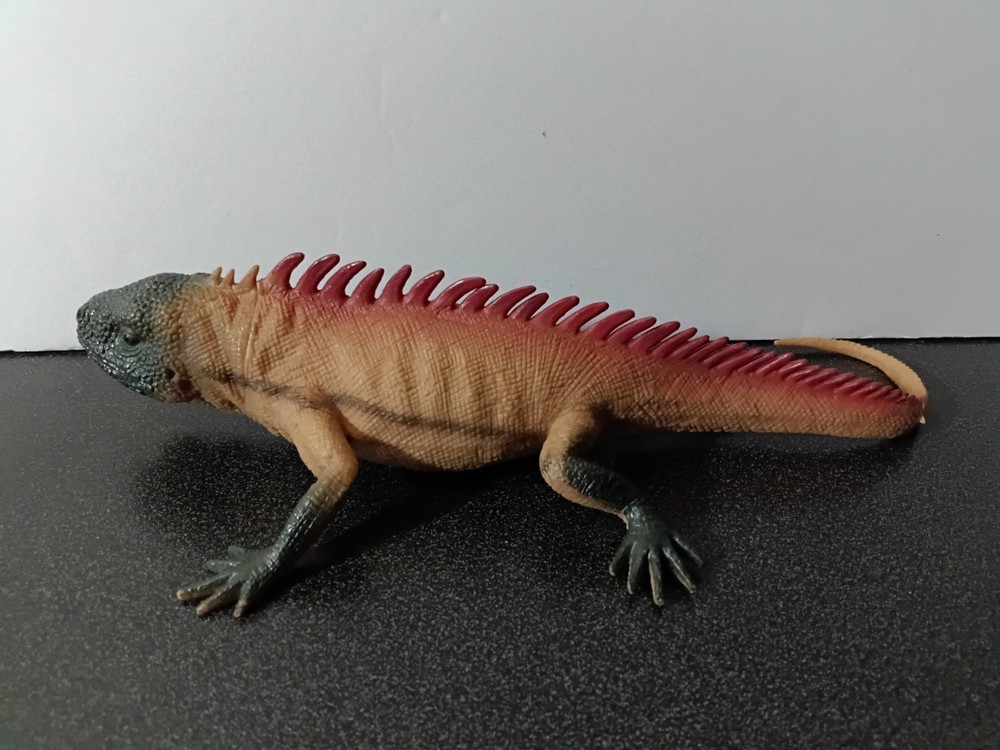 Iguana Lizard Toy Figure