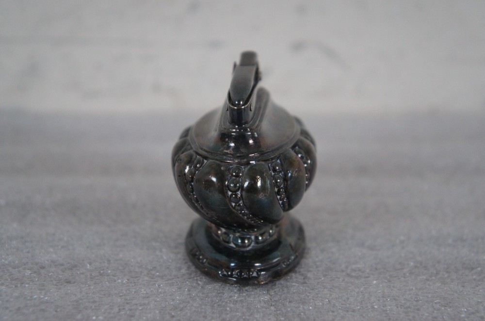 Mid Century Ronson Crown Silver Plate Cigarette Cigar Table Parlor Lighter 3"