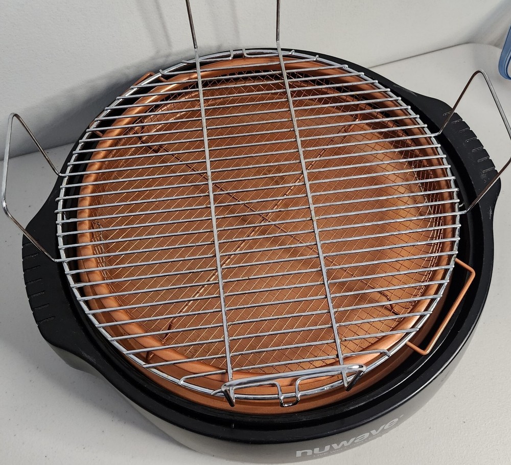 NuWave Pro Plus Infrared Oven Model No. 20602 Black with Clear Dome!!