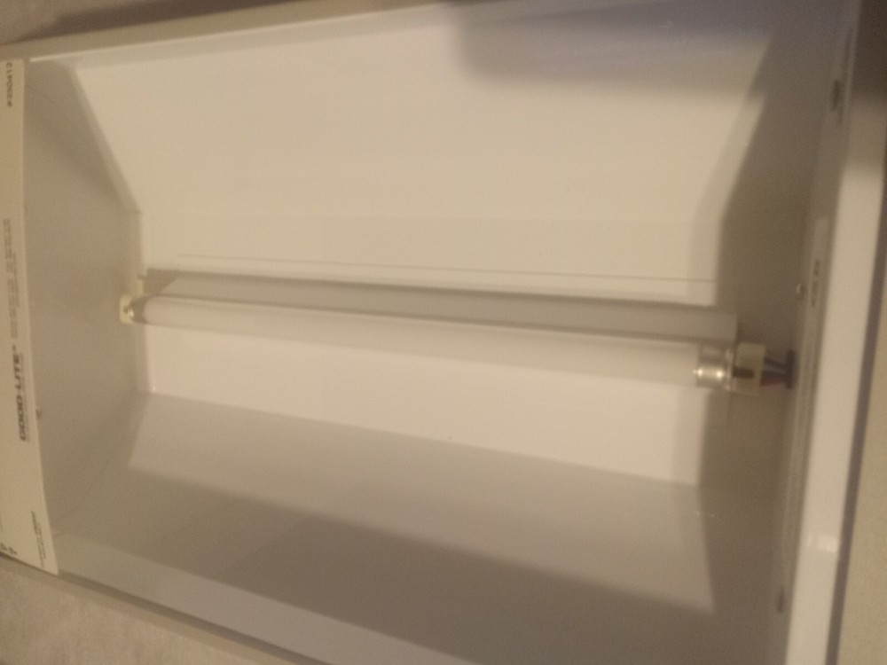 Good-Lite 6000000 Visual Eye Cabinet, model A
