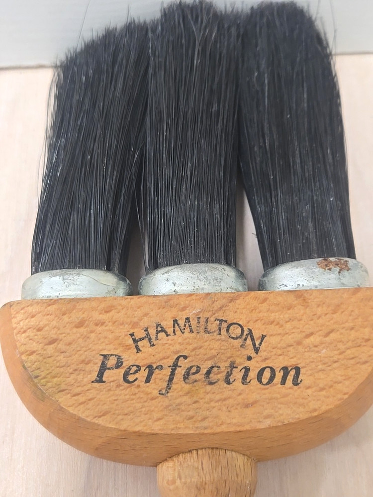 Hamilton Perfection Max Stroke 2" x 2" 3 Ring Dusting Brush