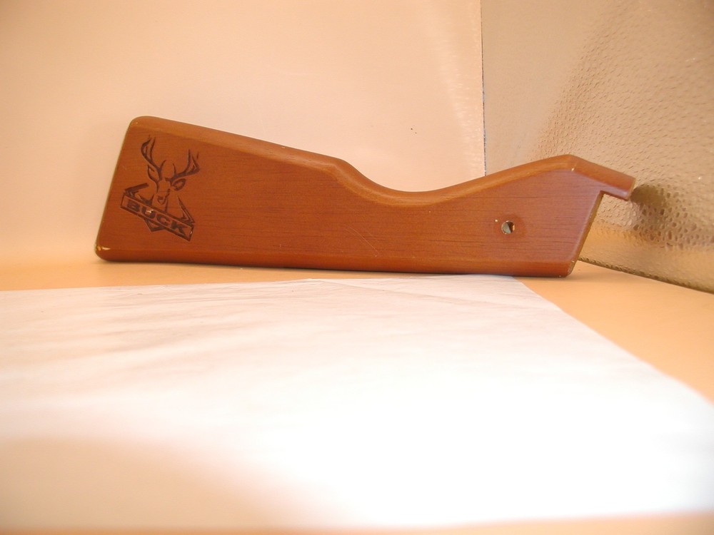 Daisy 105B Buck - Stock