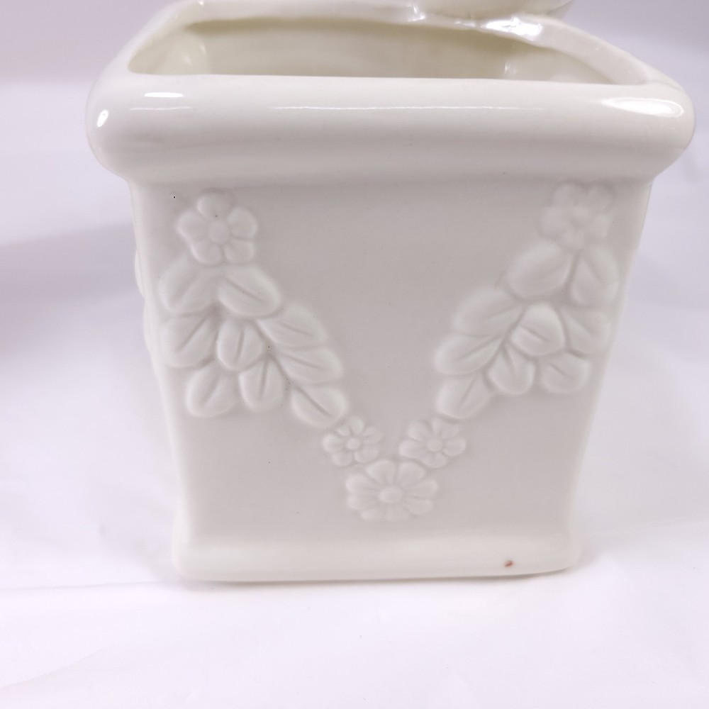 Angel Sitting Cherub White Ceramic Decorative Planter Pot