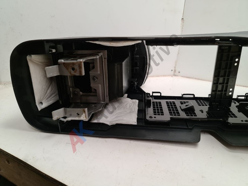 Hyundai IX35 2010-2015 ~ Complete Centre Console with Armrest Arm Rest