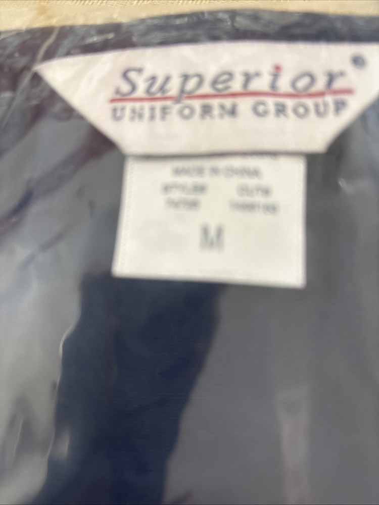 Superior Uniform Group Women’s Size M . New