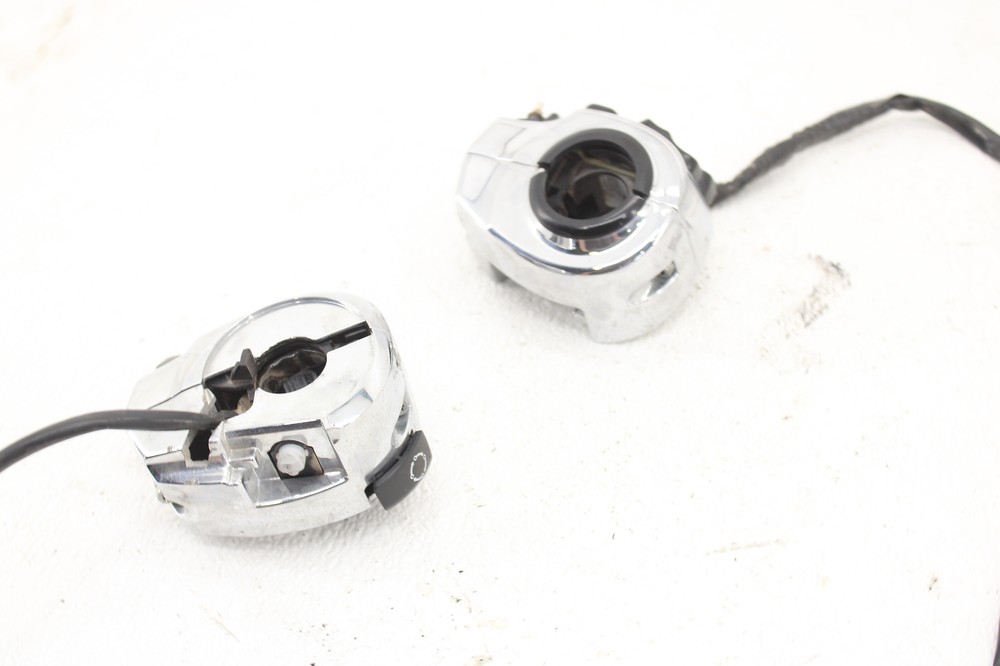 14-17 Harley Davidson Electra Ultra Limited Right/Left Control Switch Pack