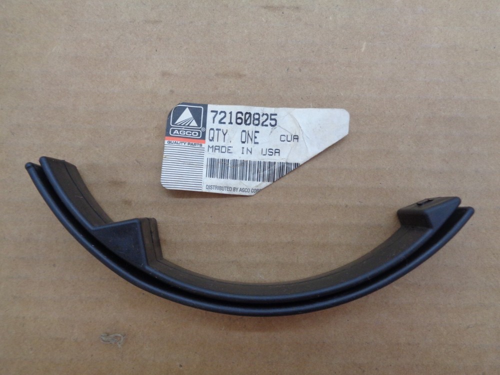 AGCO GUIDE STEERING DOOR - 72160825  BX6