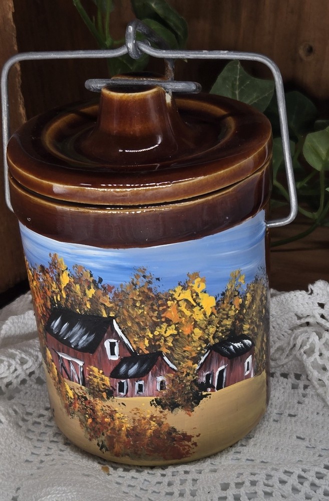 cheese crock w/fall barn (25145) hand painted