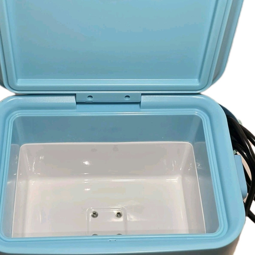 Frigidaire Retro Mini Fridge Blue Portable Cooler EUC ❄️✨