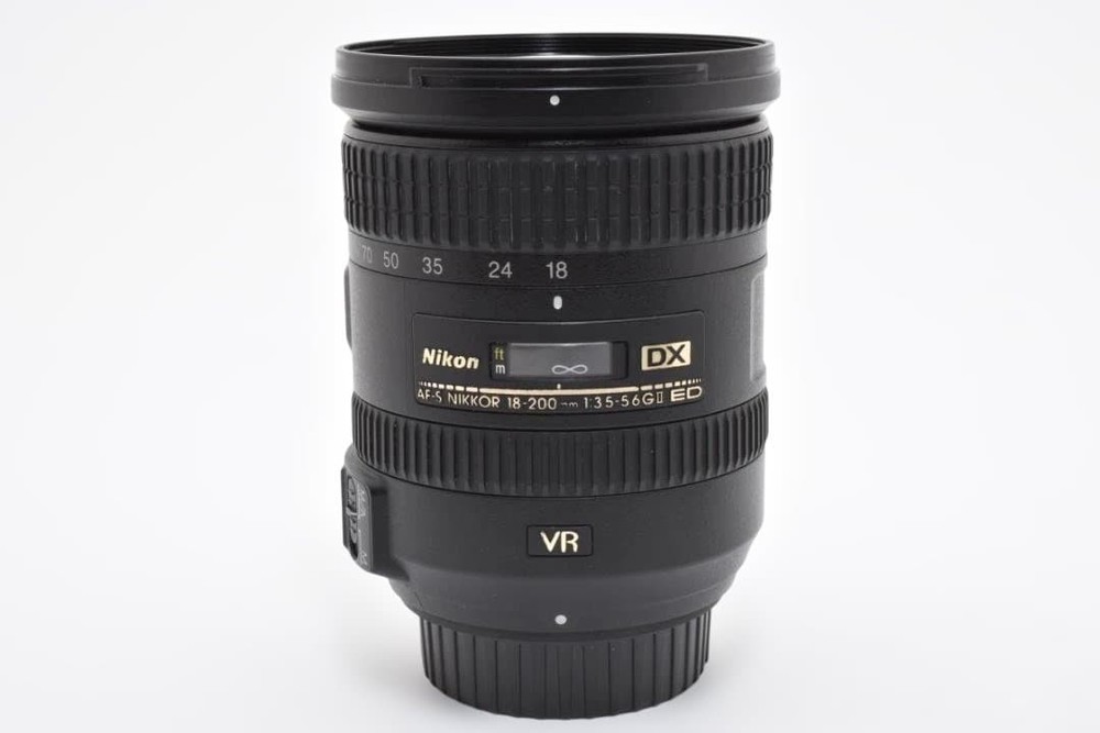Nikon 18-200mm VR II 698961