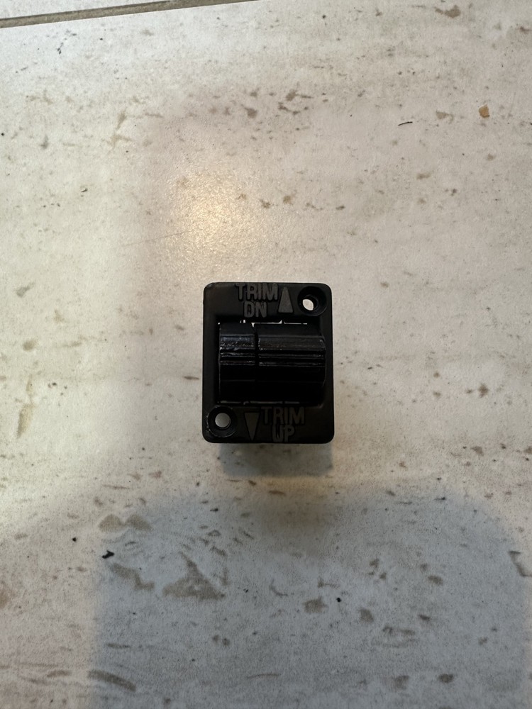 200-01902-000 Trim Switch Bendix King