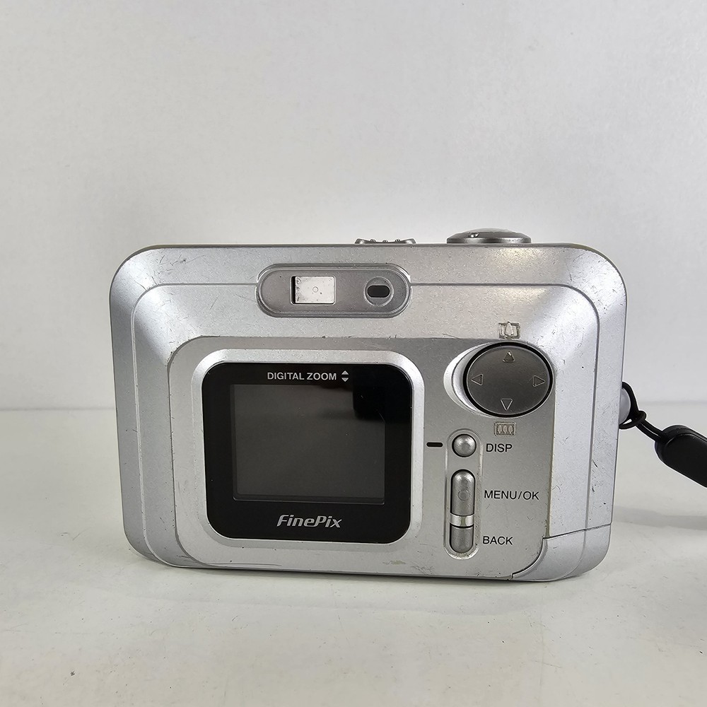 Fujifilm FinePix A202 2.0MP Compact Digital Camera Silver Tested