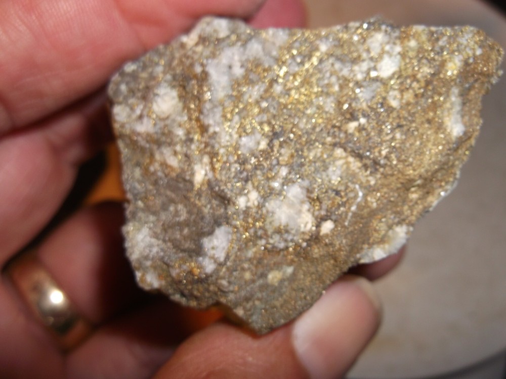 gold silver copper ore, 213 grams samples ,ore high grade .