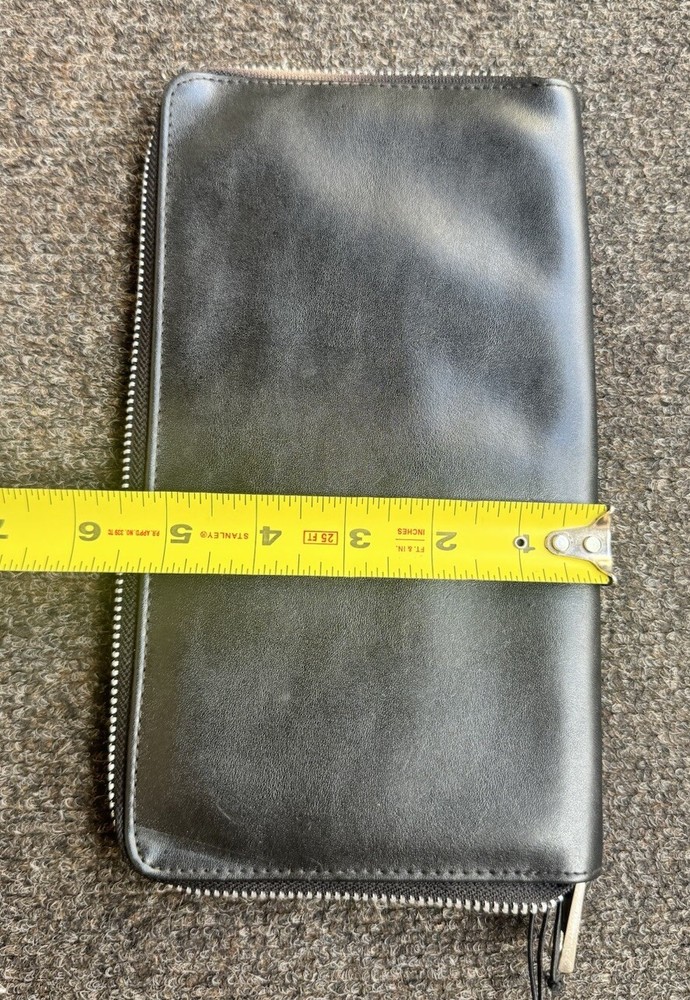 New Marc Jacobs Passport Document Cover Organizer Zipper Black