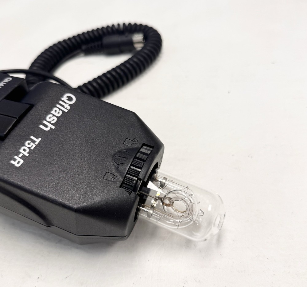 WORKING/READ Quantum Qflash T5d-R with Bulb