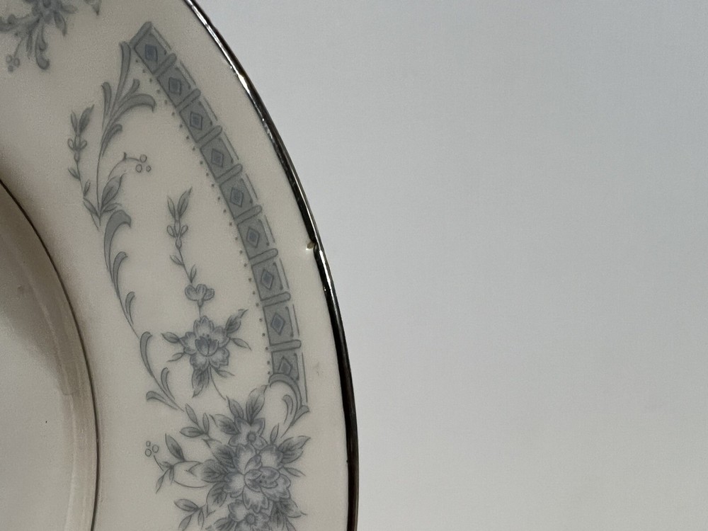 Sheffield Blue Whisper Fine China Medium Platter 12-1/2