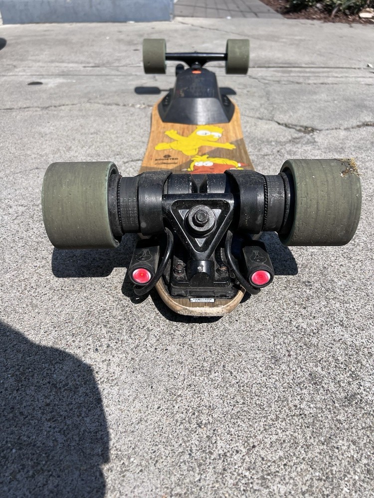 Boosted V2 Dual+Extended battery- Electric Skateboard - Black