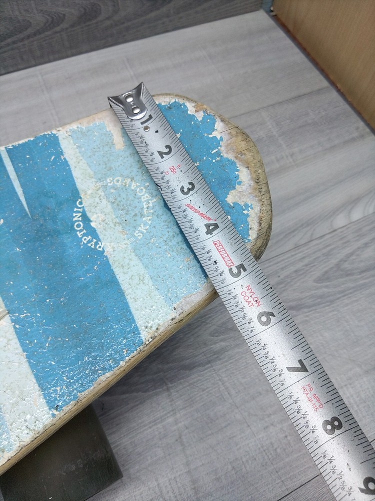 Vintage 32" Graphic Mini Longboard, White Combo Skateboard.