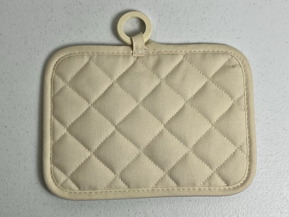 Vintage Pot Holder Features Seashore Shell Beach Design Wegner Kitchen Decor