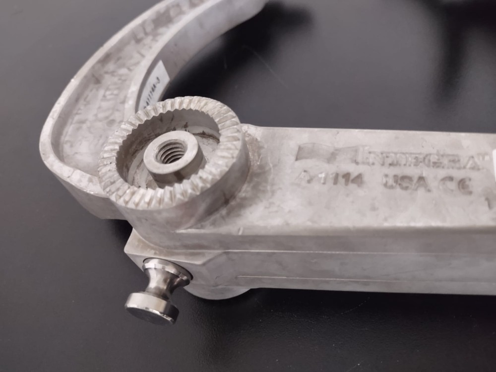 INTEGRA MAYFIELD A1114 Skull Clamp