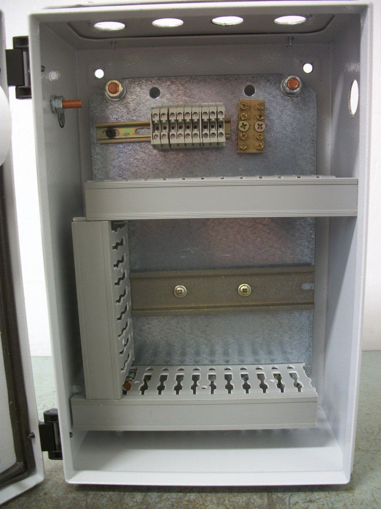 LOHMEIER 11 X 7 X 5 JUNCTION & PULL BOX ENCLOSURE TYPE 12 AF-1003