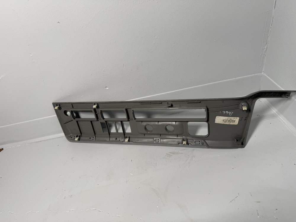 FREIGHTLINER 22-73787-000 - Instrument Panel Assembly