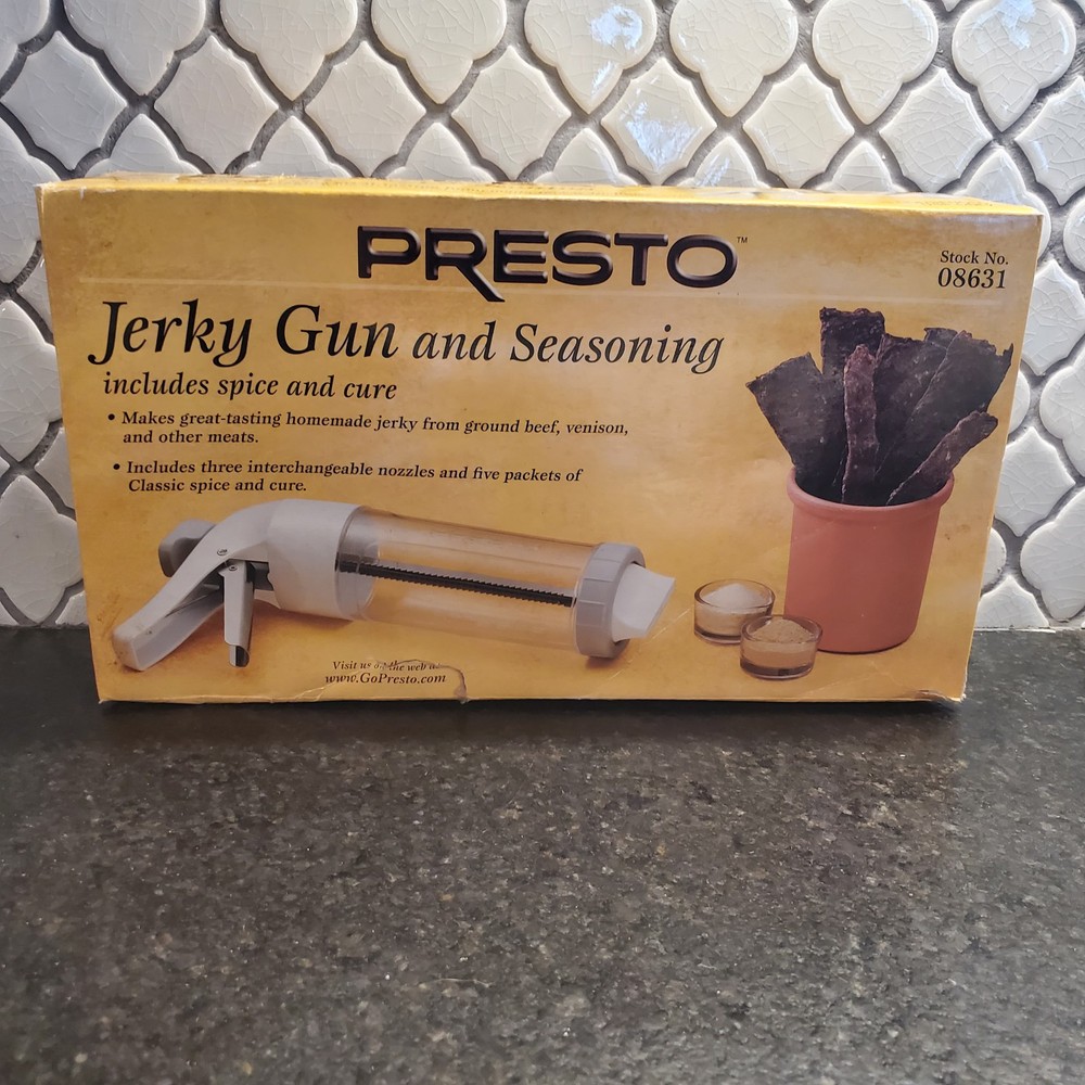 Presto 08631 Jerky Gun Open Box ***See Description ***
