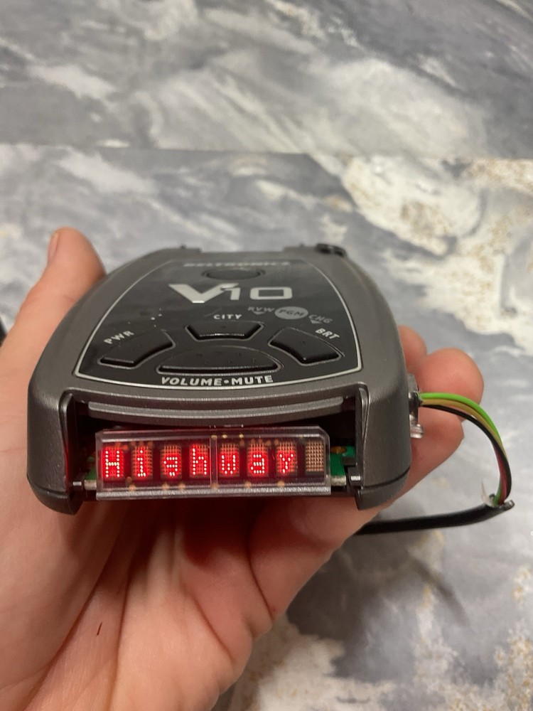 Beltronics V10 Professional Radar Detector W Cord READ