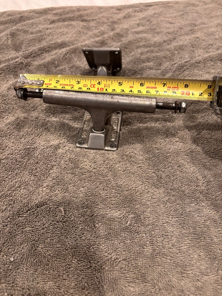 Original Stage 2 Independent Skateboard Trucks