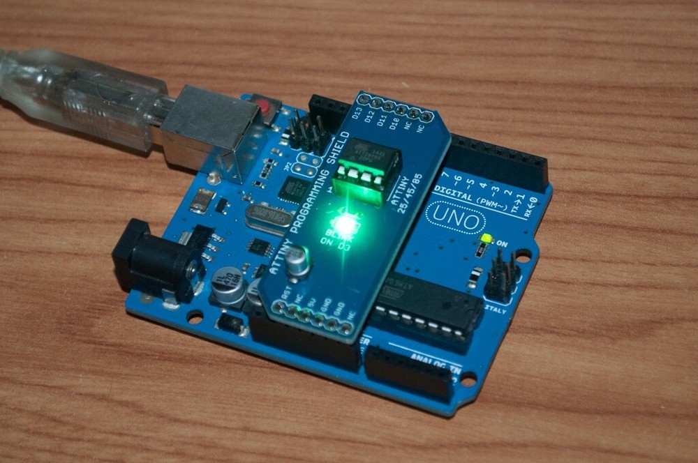 ATtiny 45/85 Programming Shield DIY Kit for Arduino