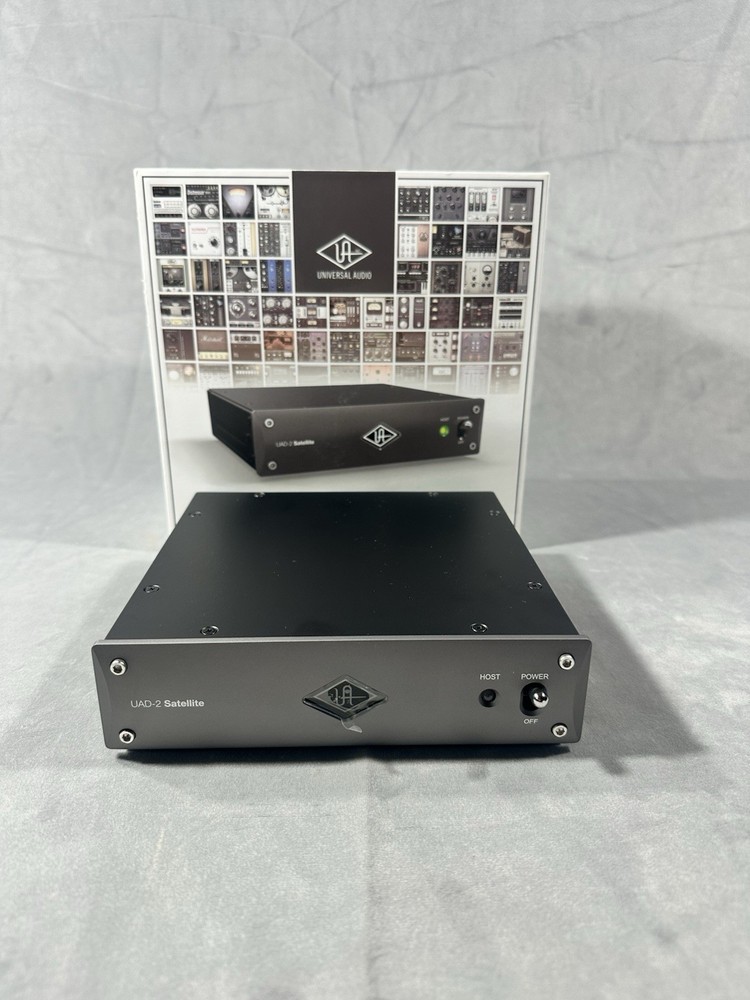 Universal Audio UAD-2 Satellite Quad Core Thunderbolt Interface – Brand New!
