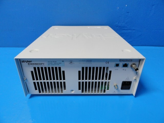 Stryker XL-7000 Light Source ONLY (No Lamp Module) ~ 31930