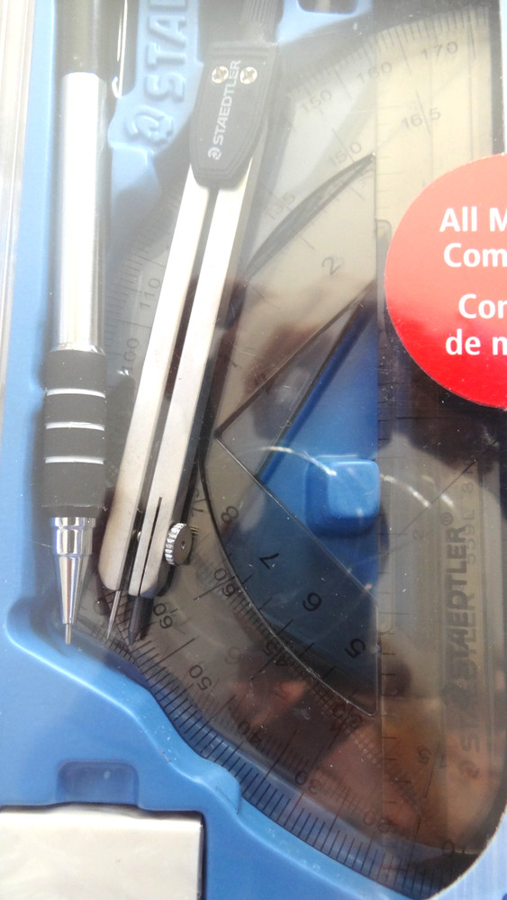 NEW 8 PIECE STAEDTLER GEOMETRY SET INCLUDES PROTRACTOR, COMPASS, RULER & OTHERS