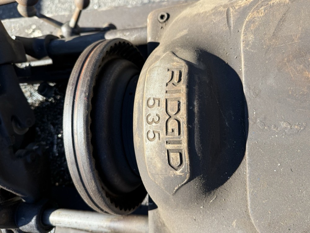 Ridgid 535 Pipe Threader w/ Universal Die Head, Threading Machine Dusty Rusty