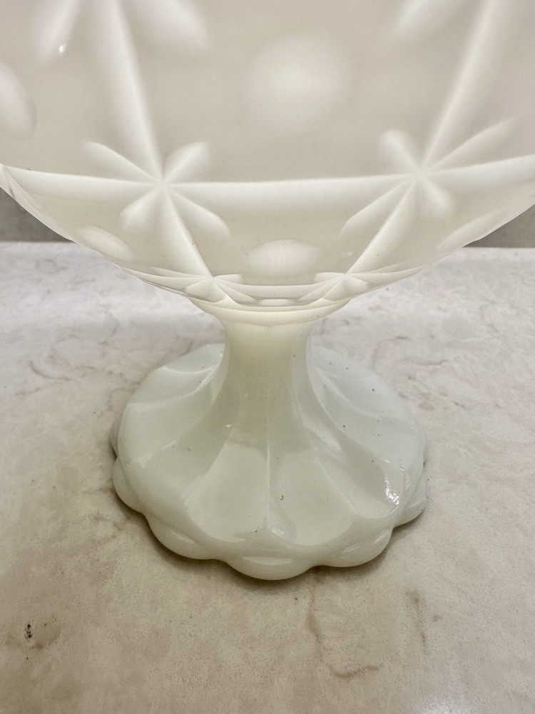 NAPCO #1185, MILK GLASS COMPOTE