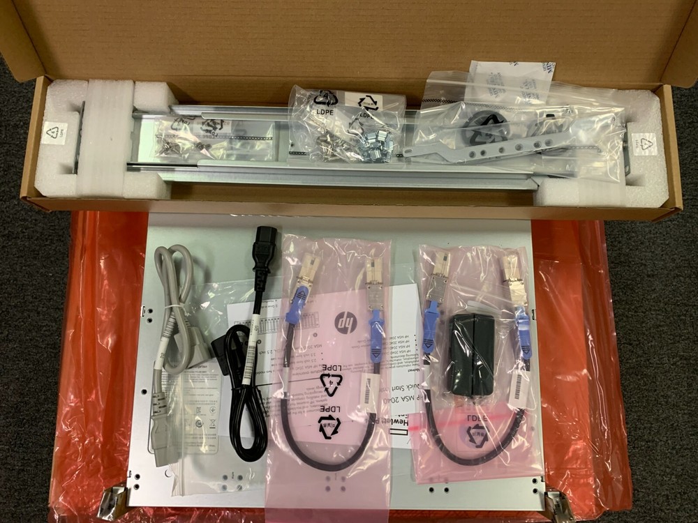 M0S96A HPE MSA Modular Smart Array 2040 LFF Disk Enclosure HPE Retail NEW OPEN