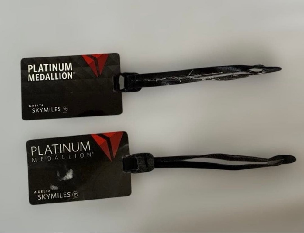 2 Delta Platinum Medallion Luggage Tags