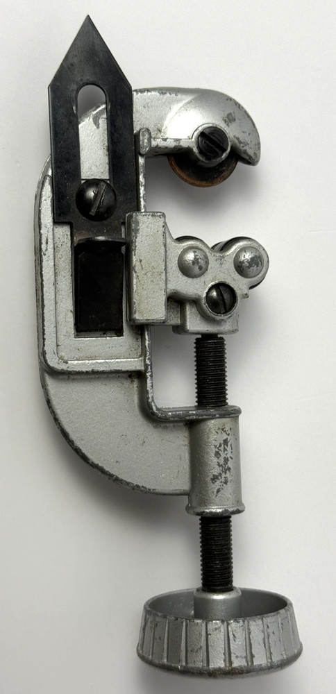 Vtg General No 120 Pipe Cutter Tool