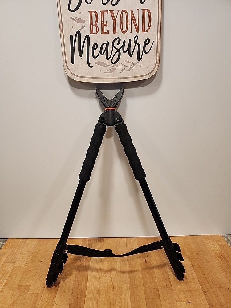 Vanguard 62" Telescoping Gun Stand Fully Functional Used