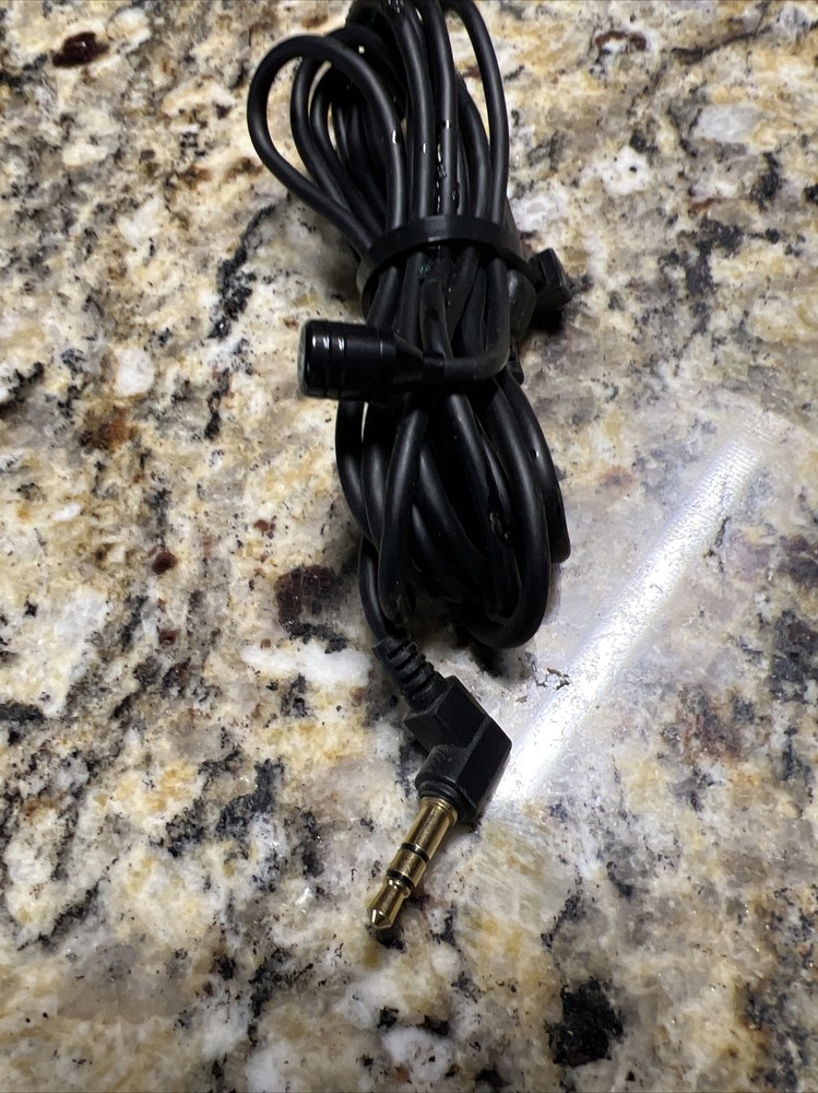 WatchGuard Trinus MIC-CBN-100 Cabin Microphone Audio Jack Connection