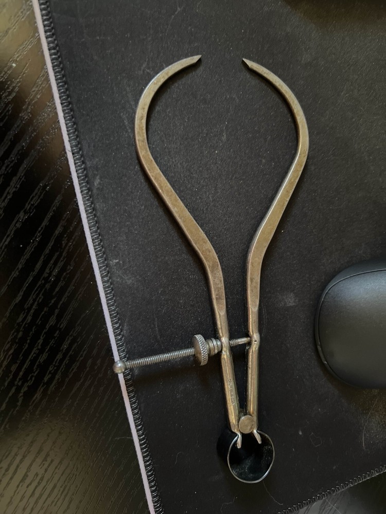 General Caliper - USA - Outside