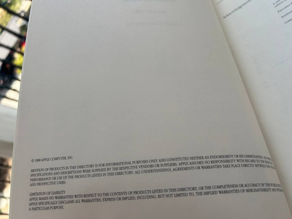 Apple Engineering/Scientific Solutions Guide Summer 1988 Vintage Book