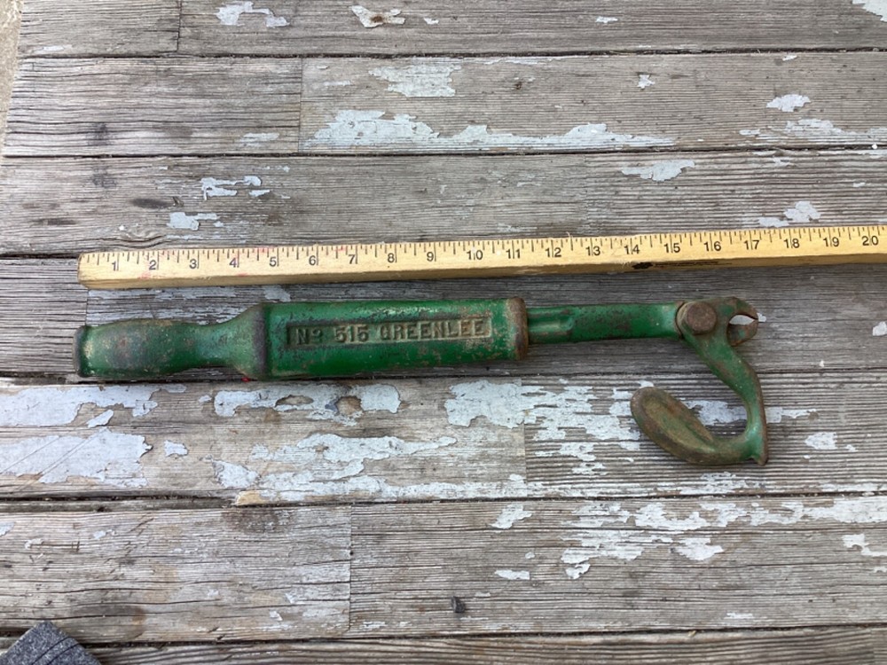Vtg. Farm fresh Greenlee No.515 Cast Iron Nail Puller Pull Hammer GREEN as found